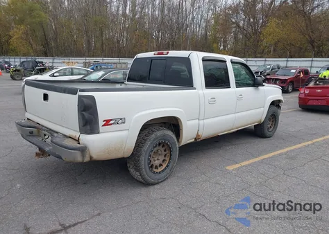 2005 Chevrolet Silverado 1500 Z71 из США, поврежденный, VIN 2GCEK13T751106212
